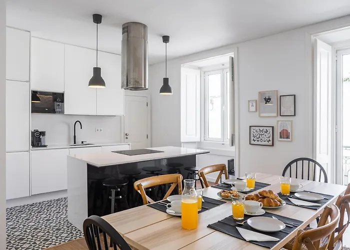 Trendy T.m By The River Apartman