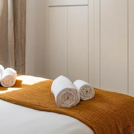 Apartment Trendy T.m By The River